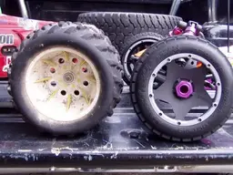 tire side by side.webp