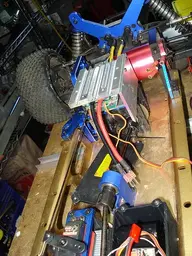 7884030670_5c670e5668_z.webp