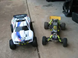 Rccarpics010-1.webp