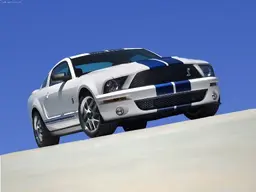 ford-mustang-shelby-gt500-2007-01.webp