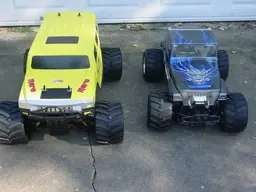 Hummer vs FG MT5 Jeep 1.webp