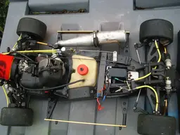 porsche2strk002.webp