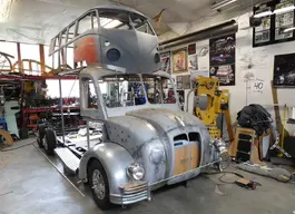 04-Randy-Grubb-Divco-VW-Bus-RV-project.webp