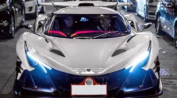 white_apollo_ie.webp