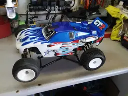 RC10 PIC.webp