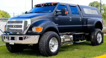 2007-ford-f650-custom-super-truck-and-2006-32-pace-stacker-trailer-combo292388698013-0.webp