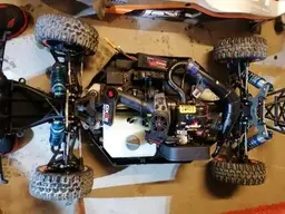 Losi 5ive t - 4.webp