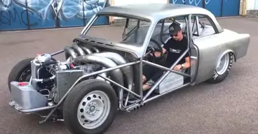 v8-volvo-with-two-stroke-diy-boat-engine-sounds-sick_resize_md.webp