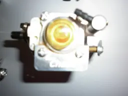 walbro 1107 with team chase air filter.webp