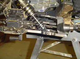 XT front suspension 002.webp