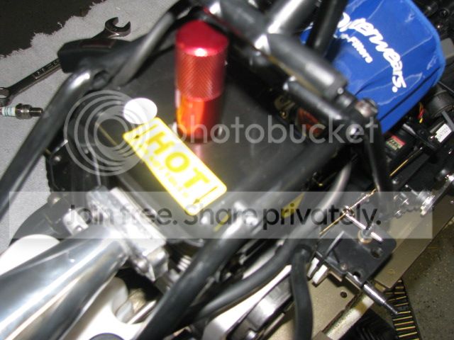 redcatmotorplateinstall002.jpg