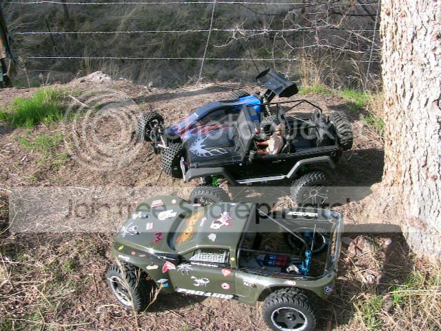 traxxasrevo019.jpg
